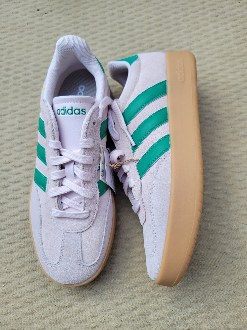 Adidas Barreda Sneakers Size 8